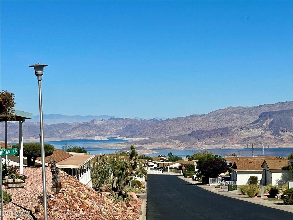 595 Lake Michigan Lane, Boulder City, NV 89005