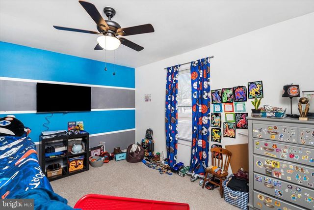 3 SCENIC VIEW DR, Sicklerville, NJ 08081