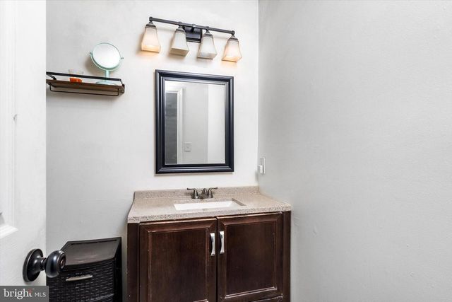 3 SCENIC VIEW DR, Sicklerville, NJ 08081