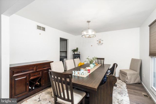 3 SCENIC VIEW DR, Sicklerville, NJ 08081