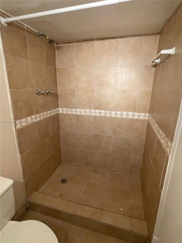 1800 Sans Souci Boulevard 107, North Miami, FL 33181