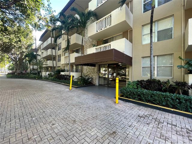 1800 Sans Souci Boulevard 107, North Miami, FL 33181
