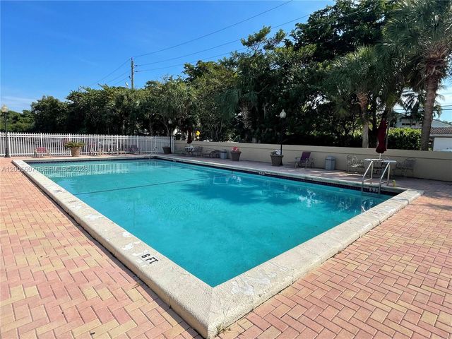 1800 Sans Souci Boulevard 107, North Miami, FL 33181