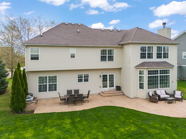 13500 Arborview Circle, Plainfield, IL 60585