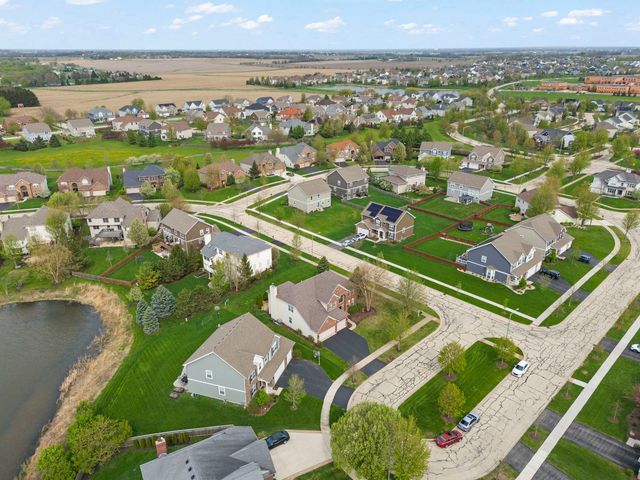 13500 Arborview Circle, Plainfield, IL 60585