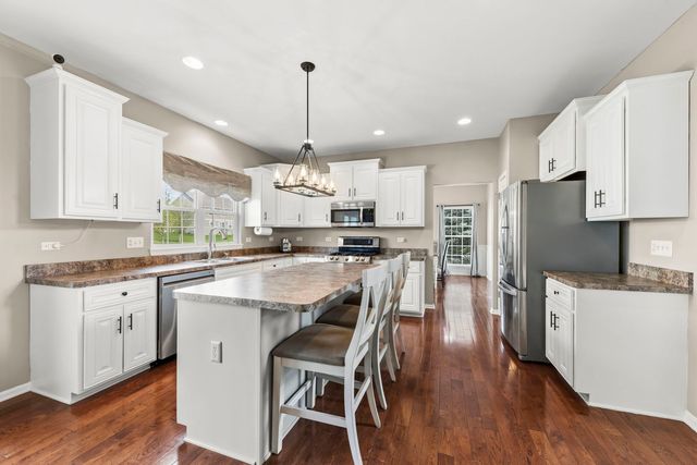 13500 Arborview Circle, Plainfield, IL 60585