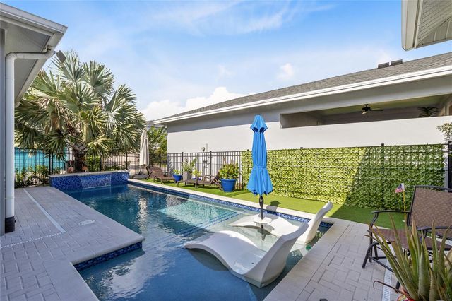 7838 DAUSSET STREET, Orlando, FL 32827