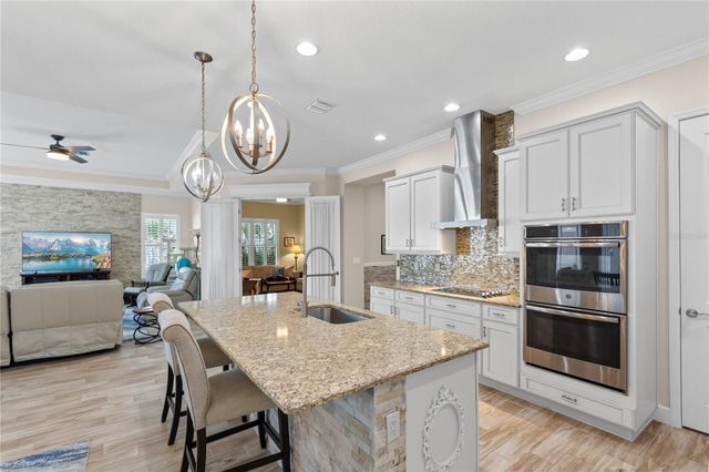 7838 DAUSSET STREET, Orlando, FL 32827