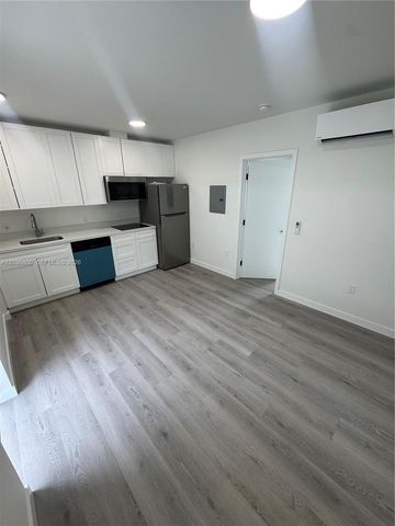 2030 SW 3rd Ave 1, Miami, FL 33129