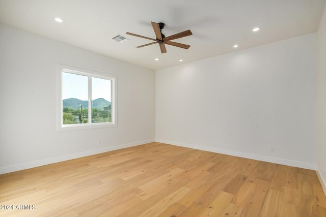 36469 N 32ND Avenue, Phoenix, AZ 85086