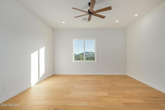 36469 N 32ND Avenue, Phoenix, AZ 85086