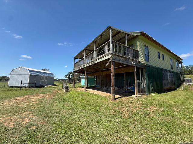 153 PARK DR, Bandera, TX 78003