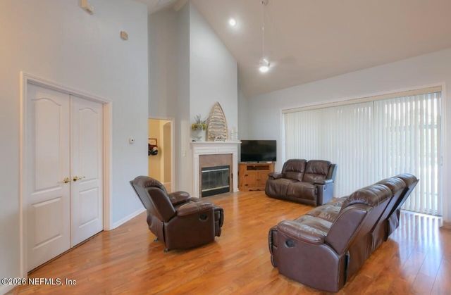 10617 GRAYSON Court, Jacksonville, FL 32220