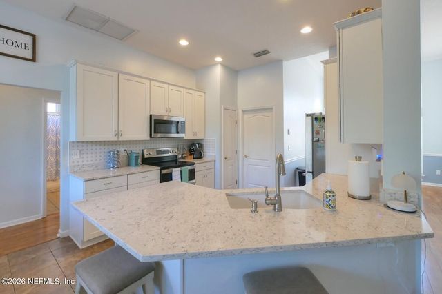 10617 GRAYSON Court, Jacksonville, FL 32220