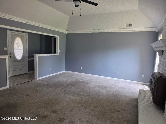 647 Woodsmoke Drive, Southaven, MS 38671