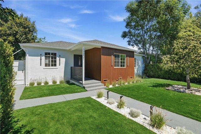 17721 Burbank, Encino (los Angeles), CA 91316