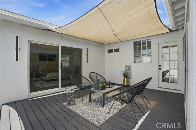 17721 Burbank, Encino (los Angeles), CA 91316