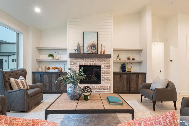 11202 S 1000 E, Sandy, UT 84094