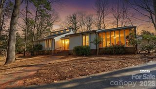 8509 Waters Point Court, Charlotte, NC 28277