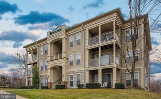 1060 GARDENVIEW LOOP #402, Woodbridge, VA 22191