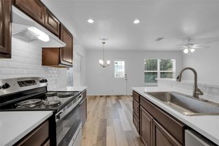 9927 Bilbrook PL A, Austin, TX 78748