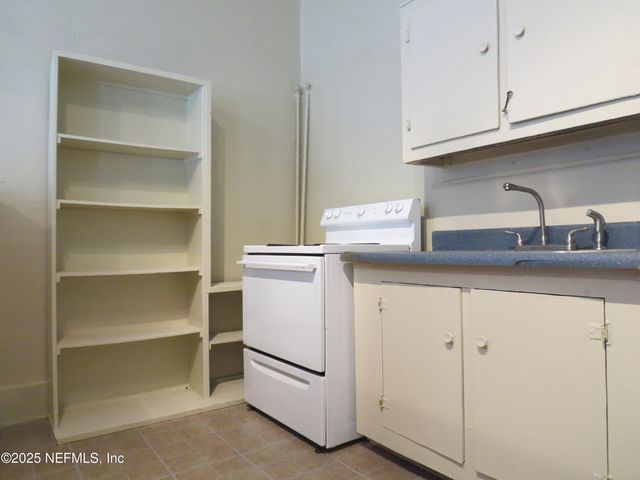 2501 MYRA Street, Jacksonville, FL 32204