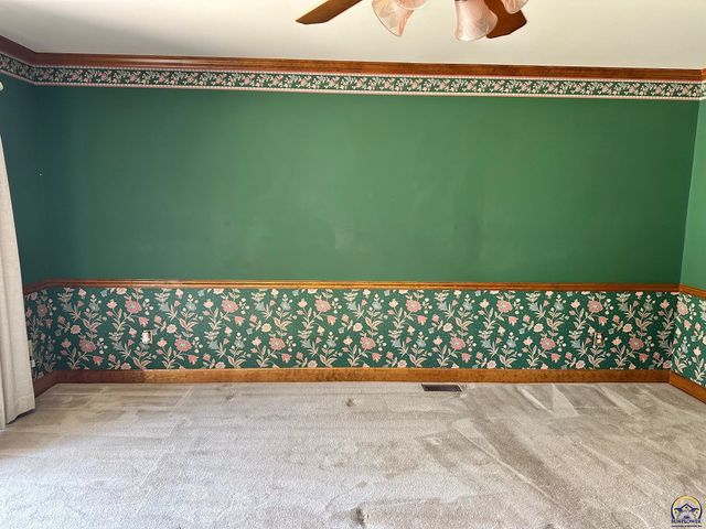 3101 SW Muirfield CT, Topeka, KS 66614