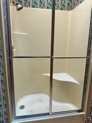 3101 SW Muirfield CT, Topeka, KS 66614