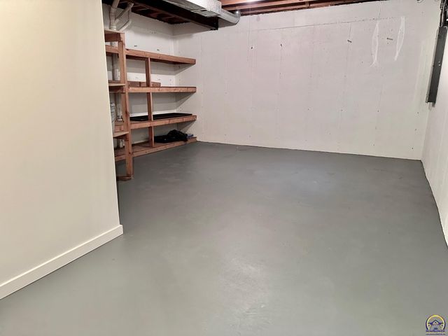 3101 SW Muirfield CT, Topeka, KS 66614