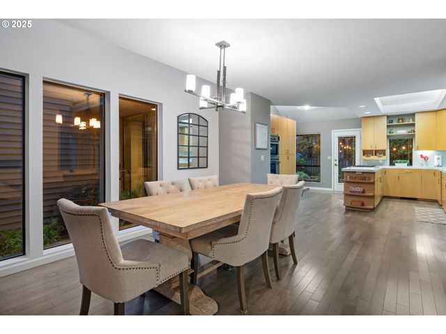 6865 Sw COUNTRY VIEW Ct, Wilsonville, OR 97070