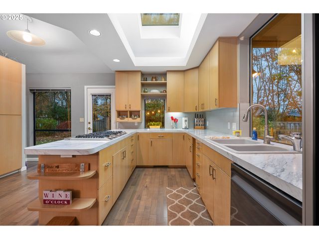 6865 Sw COUNTRY VIEW Ct, Wilsonville, OR 97070