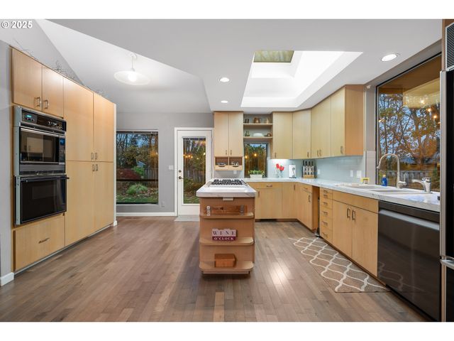 6865 Sw COUNTRY VIEW Ct, Wilsonville, OR 97070