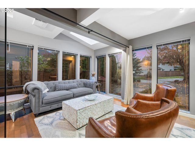 6865 Sw COUNTRY VIEW Ct, Wilsonville, OR 97070