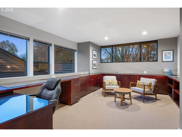 6865 Sw COUNTRY VIEW Ct, Wilsonville, OR 97070