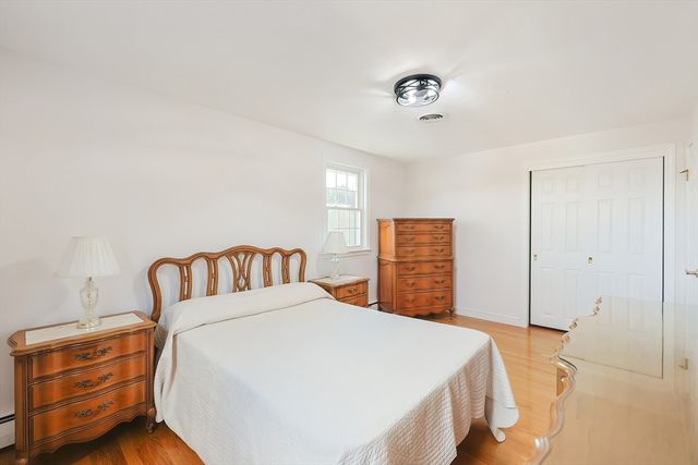 18 Divittorio Drive, Milford, MA 01757