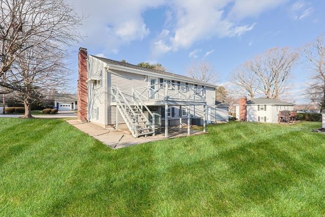 18 Divittorio Drive, Milford, MA 01757