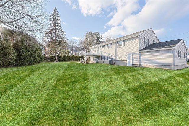 18 Divittorio Drive, Milford, MA 01757