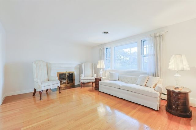 18 Divittorio Drive, Milford, MA 01757