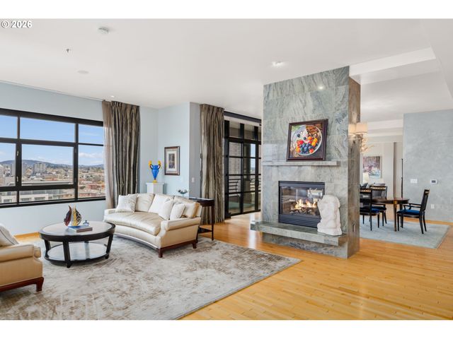 333 Nw 9TH Ave 1405, Portland, OR 97209