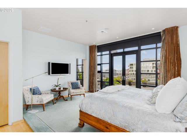 333 Nw 9TH Ave 1405, Portland, OR 97209