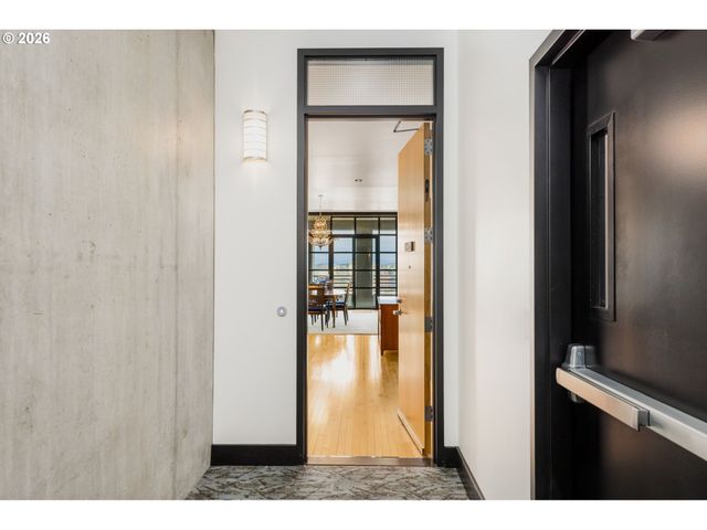 333 Nw 9TH Ave 1405, Portland, OR 97209