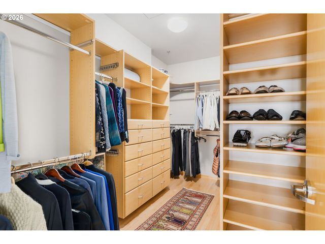 333 Nw 9TH Ave 1405, Portland, OR 97209