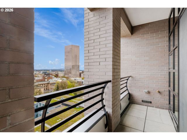 333 Nw 9TH Ave 1405, Portland, OR 97209