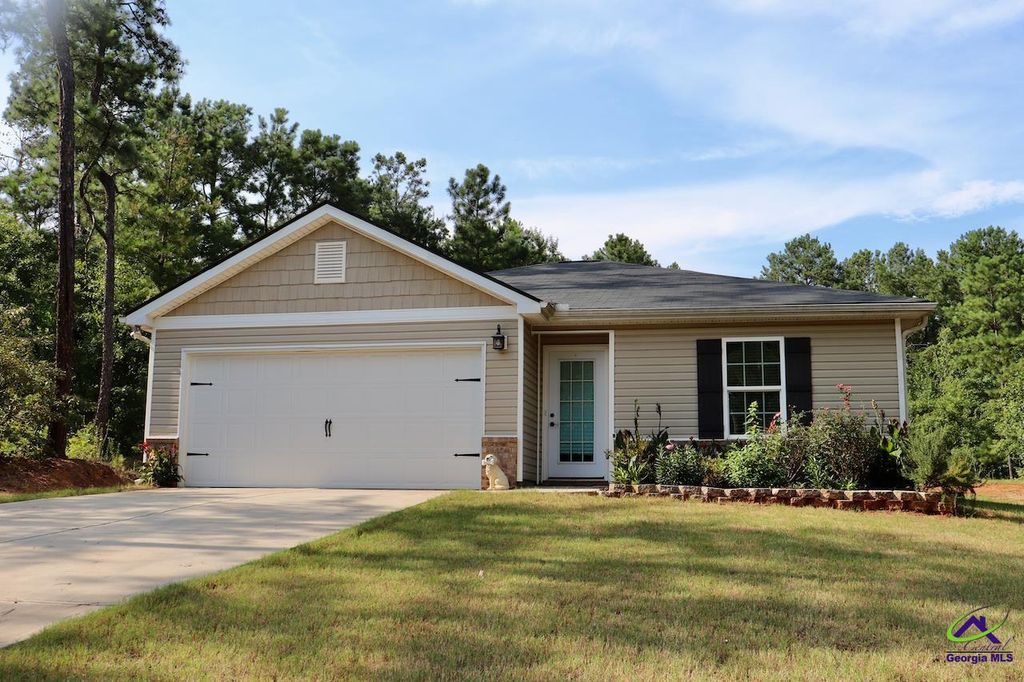 192 Chapman Road, Macon, GA 31211