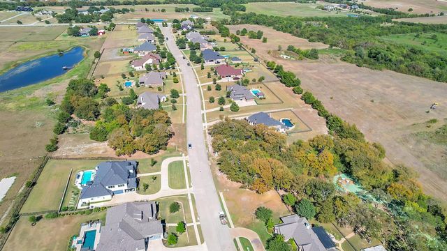133 Falcon Point Drive, Heath, TX 75032