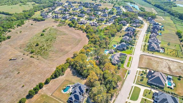 133 Falcon Point Drive, Heath, TX 75032