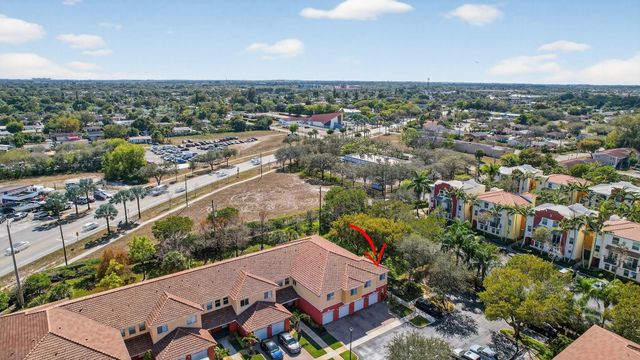 7400 Palomino Drive 524, Hollywood, FL 33024
