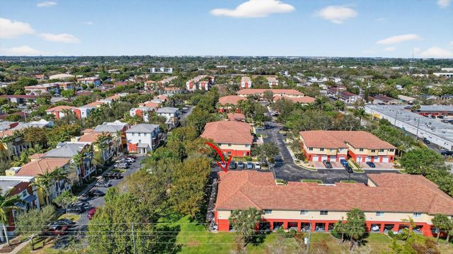 7400 Palomino Drive 524, Hollywood, FL 33024