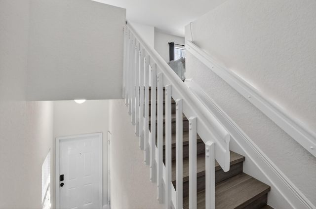 7400 Palomino Drive 524, Hollywood, FL 33024