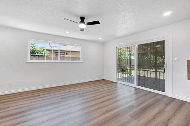 2845 E Swift Avenue, Fresno, CA 93726